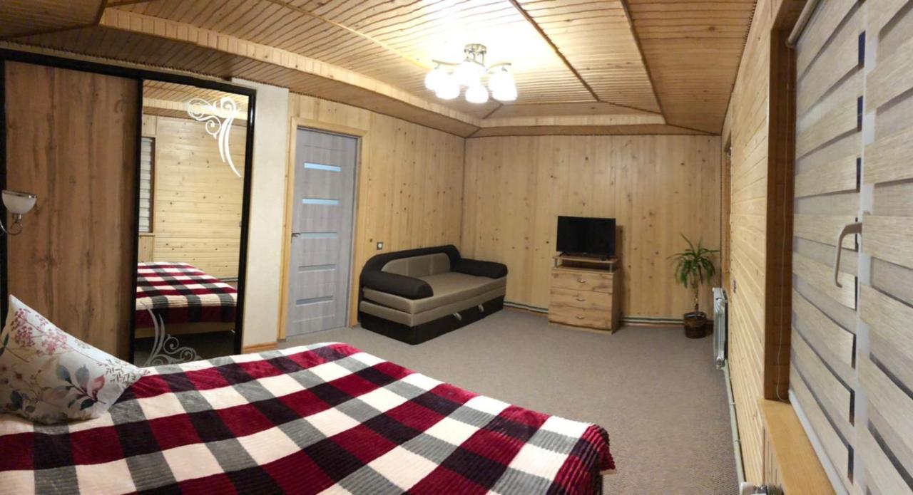 Карпатська Ніч Hotel Plave Exterior photo